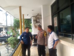 Proaktif Bhabinkamtibmas Mangga Dua Selatan Dengan Sambangi Tokoh Masyarakat