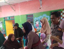 Bhabinkamtibmas Kelurahan Kemayoran Monitoring Kegiatan Posyandu Balita dan Lansia Terintegrasi