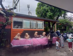 Bhabinkamtibmas Kelurahan Harapan Mulia Melakukan Monitoring Kegiatan Posyandu Balita Dan Lansia