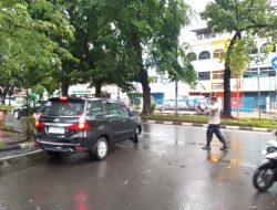 Pengaturan Lalulintas Pagi Hari, Bentuk Pelayanan Polri Kepada Masyarakat