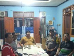 Sambang dan Koordinasi Keamanan Bhabinkamtibmas Galur Bersama Ketua RT dan Warga di Pos RW 05