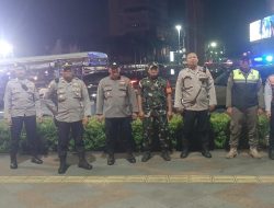 Di Kawasan Bundaran HI Patroli Tiga Pilar Hadir Memberikan Himbauan Kamtibmas Masyarakat