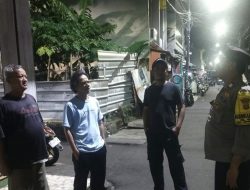Patroli Bersama Bhabinkamtibmas, Ketua RT, dan Satkamling RW 07 Guyub Ciptakan Wilayah Aman
