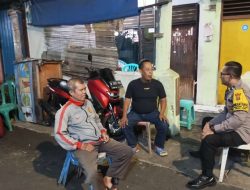 Sambang Dialogis Bhabinkamtibmas Kampung Rawa: Meningkatkan Interaksi dan Komunikasi Sosial dengan Warga Binaan