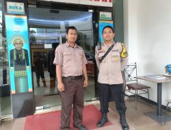 Pembinaan dan Himbauan Bhabinkamtibmas Gunung Sahari Utara Pada Satpam Perhotelan