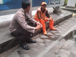 Petugas Polsektro Tabang Sambang PPSU Gelora