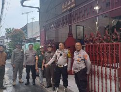 Polsek Johar Baru, Kapolsubsektor Kayu Awet Melaksanakan Pengamanan Kegiatan Keagamaan Hari Raya Imlek