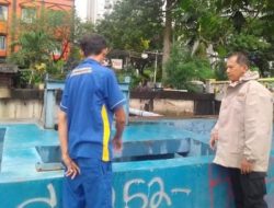 Kapolsubsektor Cempaka Putih Barat Lakukan Pengecekan  Pompa Air