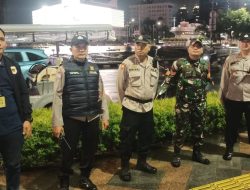 Patroli Tiga Pilar Menteng Intensifkan Pemantauan Di Kawasan Bundaran HI Untuk Antisipasi Kerawanan Dan Kejahatan Malam Hari