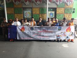 Tiga Pilar Karang Anyar Sosialisasikan Bahaya Kebakaran dengan Himbauan Spanduk dan Stiker