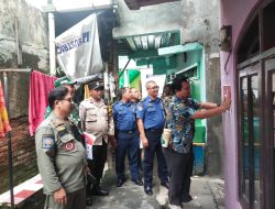 Bhabinkamtibmas Pegangsaan Sosialisasi Tentang Bahaya Kebakaran Bersama Tiga Pilar Pegangsaan