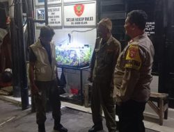 Bhabinkamtibmas Kelurahan Kebon Kelapa Laksanakan Sambang Pos Kamling untuk Tingkatkan Kamtibmas