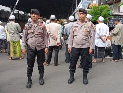 Unit Samapta Polsek Senen Monitoring Dan Amankan Giat Pengajian Rutin Islamic Center