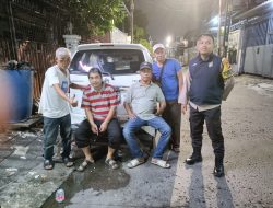 Bhabinkamtibmas dan Warga Gelar Patroli Jalan Kaki Di Gunung Sahari Utara