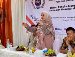 Reses HJ. Ela Dahlia di Rw.04 Sawangan baru  di warnai dengan Padat Usulan dari para Warga