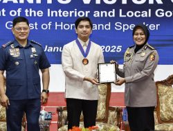 Kompol Retno Prihawati Terima Penghargaan Dari Kepala Kepolisian Filipina Atas Kontribusi Dalam Kerja Sama Hukum RI-Filipina