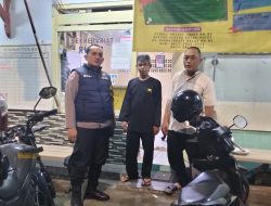 Bhabinkamtibmas Menteng Patroli Kewilayahan Dalam Rangka Cooling System Di Pos Rw 02 Jalan Surabaya