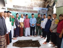 Bhabinkamtibmas Kelurahan Kebon Kosong Monitoring Peletakan Batu Pertama Di Masjid Baiturrahman