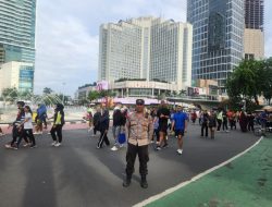 Personil Humas Menteng Pelayanan Pagi Hari Pemantauan Giat Car Free Day Bundaran HI Menteng