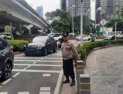 Patko 1052 Polsektro Tanah Abang Pengaturan Arus Lalu Lintas Di Jalan Jenderal Sudirman