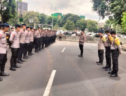 Kapolsek Sawah Besar Pimpin Apel Gabungan Pengamanan Rencana Unjuk Rasa di Jakarta Pusat