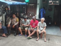 Bhabinkamtibmas Kelurahan Gunung Sahari Selatan Melaksanakan Giat Patroli Dan Sambang Dialogis