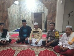 Silaturahmi Bhabinkamtibmas dengan Tokoh Agama di Masjid Jami Darul Fallah RW 01 Galur
