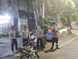Patroli Cipta Kondisi Polsek Johar Baru Jelang Ramadhan, Ciptakan Suasana Aman dan Nyaman untuk Masyarakat