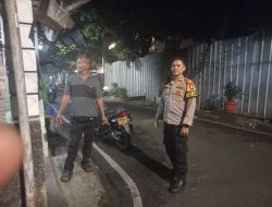 Bhabinkamtibmas Cikini Patroli Dan Himbauan Kamtibmas Di Satkamling RT 10 RW 05 Cikini