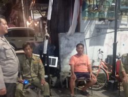 Bhabinkamtibmas Kebon Kelapa Sambangi Pos Kamling, Ajak Warga Tingkatkan Keamanan