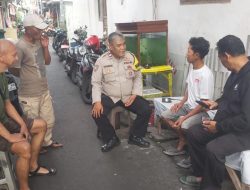Bhabinkamtibmas Petojo Selatan Laksanakan Sambang dan Cooling System di Kebon Jahe Kober