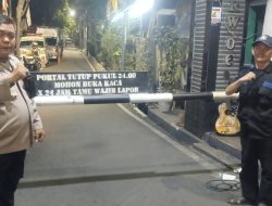 Antisipasi Tawuran Dan 3 Cepu, Bhabinkamtibmas Petamburan Patroli Pemukiman Warga RW 06 Dan Sambangi Poskamling