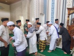 Kapolsek Ciputat Timur Gelar Jum’at Keliling, Angkat Isu Kenakalan Remaja di Masjid Nurul Qomar