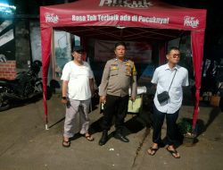 Bhabinkamtibmas Kebon Sirih Bersama Warga Lakukan Patroli Malam Untuk Antisipasi Tawuran Dan Kejahatan