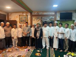Bhabinkamtibmas Menteng Hadiri Peringatan Isra Mi’raj Dan Milad ke-4 Majelis Ath Thoybah Serta Tasyakuran Kepengurusan Baru RW 10