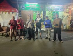 Bhabinkamtibmas Petojo Utara Bersama Warga Laksanakan Pemantauan Wilayah