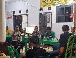 Bhabinkamtibmas Cempaka Putih Timur Sambangi Kantor Sekretariat RW 01 Pererat Silaturahmi dan Jaga Keamanan Lingkungan