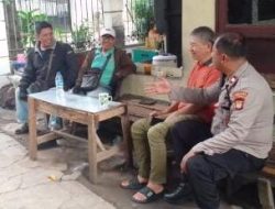 Patroli Dialogis Kapolsubsektor Cempaka Putih Barat Tingkatkan Sinergitas Dalam Menjaga Keamanan Lingkungan
