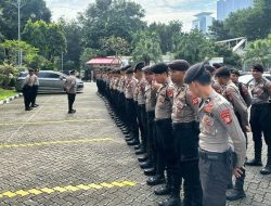 Polres Metro Jakarta Pusat Gelar Apel Pengamanan Unjuk Rasa di Sapta Pesona