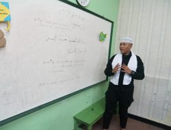 Kisah Polisi Tahfidz Al-Qur’an, Konsisten Jalankan Tugas dan Mengajar