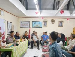 Bhabinkamtibmas Benhil Kumpul Bareng Ngopi Kamtibmas RW 04