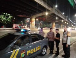 Polisi Bubarkan Balap Liar di Depan Green Pramuka, Jakarta Pusat