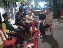 Antisipasi Tawuran di Libur Sekolah dan Ramadhan, Kapolsubsektor Galur Lakukan Pemantauan Bersama Ketua RT dan Warga