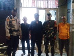 Peningkatan Soliditas TNI-Polri: Kapolsubsektor Galur dan Babinsa Melaksanakan Patroli Wilayah serta Sambang Poskamling RW 01