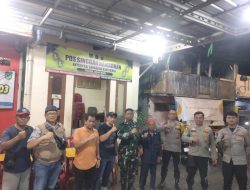 Interaksi dan Komunikasi Sosial Bhabinkamtibmas Kampung Rawa bersama Tiga Pilar di Pos Singgah Ramadhan 1446 H, Jalan T RW 03