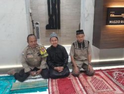 Bhabinkamtibmas Kelurahan Gambir Laksanakan Tarling di Masjid Rihlatul Jannah