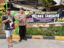 Patroli Dialogis Dan Penempelan Sticker Himbauan Kamtibmas Mudik Lebaran 2025