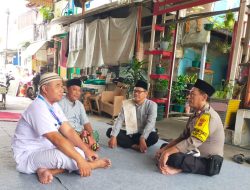 Bhabinkamtibmas Galur, Membangun Hubungan Harmonis dengan Tokoh Agama untuk Keamanan di Bulan Ramadhan