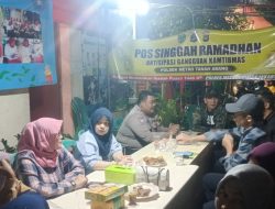 Hari Kelima Belas Ramadhan Jaga Kamtibmas Di Pos Singgah RW 09 Kelurahan Petamburan