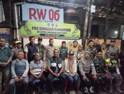 Peningkatan Keamanan Wilayah, Polsek Johar Baru dan Tiga Pilar di Pos Singgah Ramadhan 1446 H RW 06 Galur